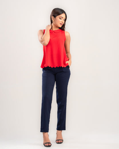 Sleeveless Lasercut Peter Pan Collar Top